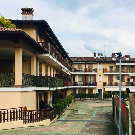 La Petite Maison De Stephanie Клузане Экстерьер фото